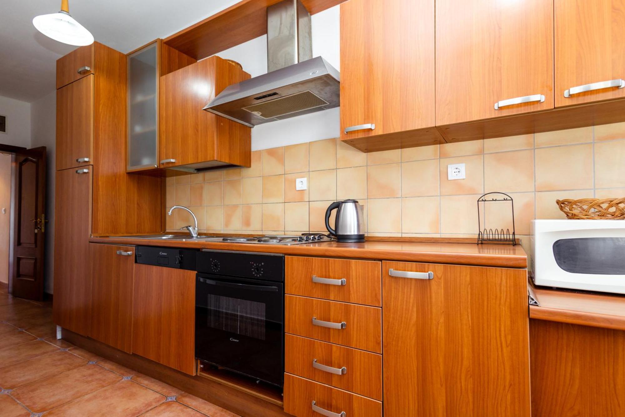 Apartments Gucci Ulcinj Exterior photo